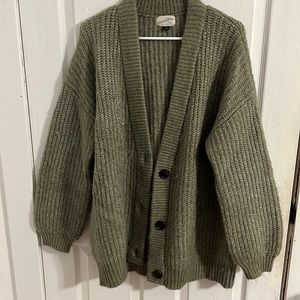 Women’s knit cardigan